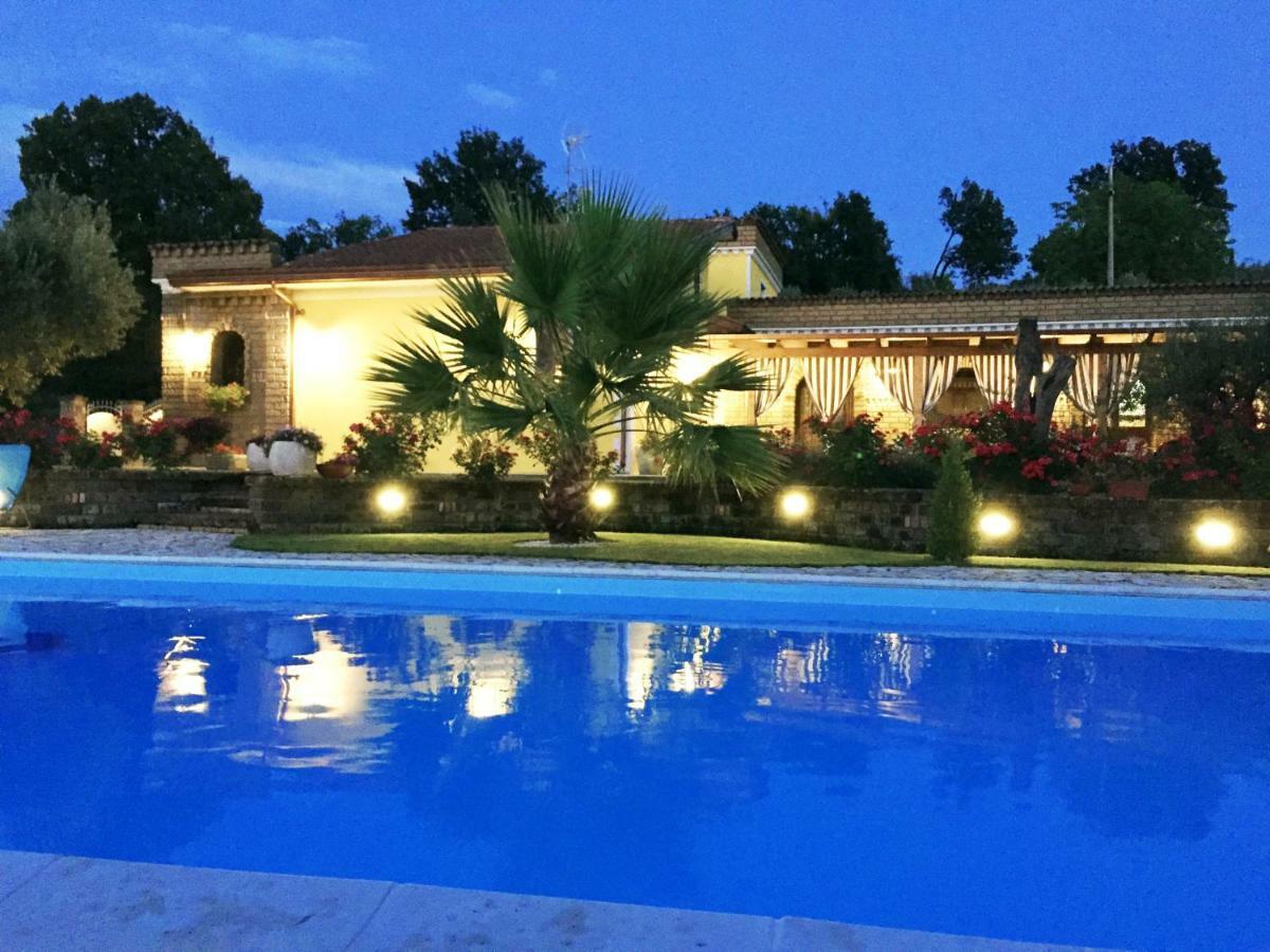 Villa "Casa Al Chiazzullo" Mirabella Eclano Kültér fotó