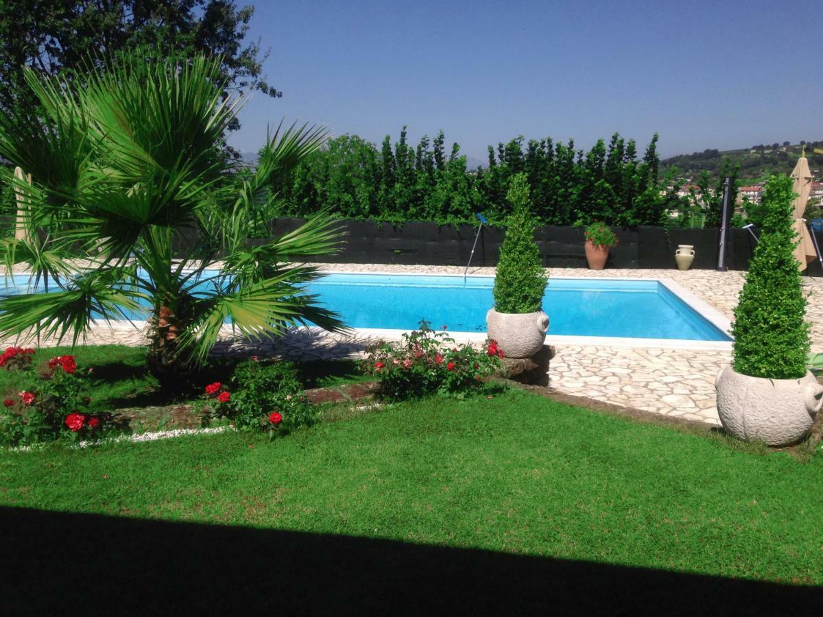 Villa "Casa Al Chiazzullo" Mirabella Eclano Kültér fotó