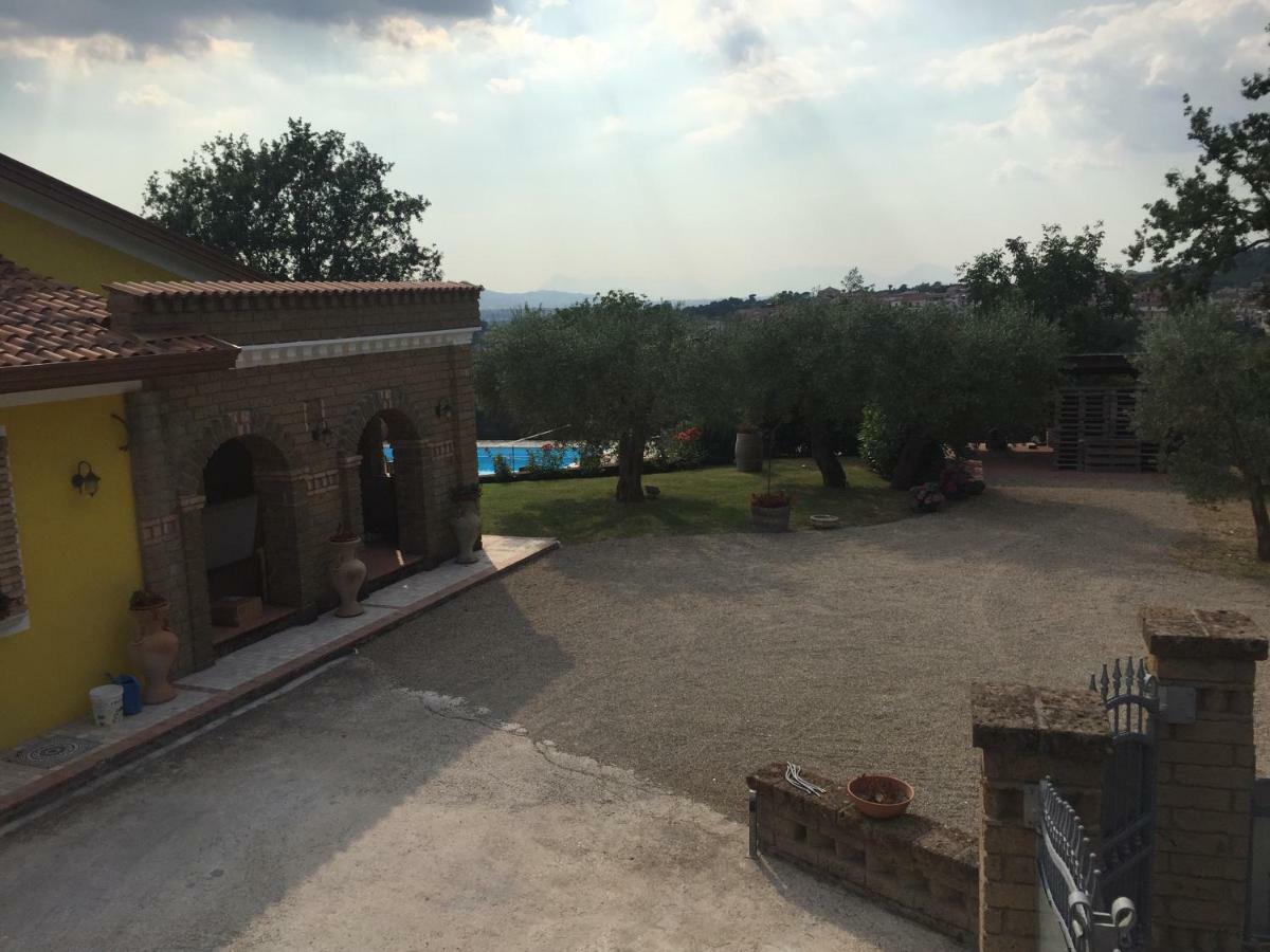 Villa "Casa Al Chiazzullo" Mirabella Eclano Kültér fotó