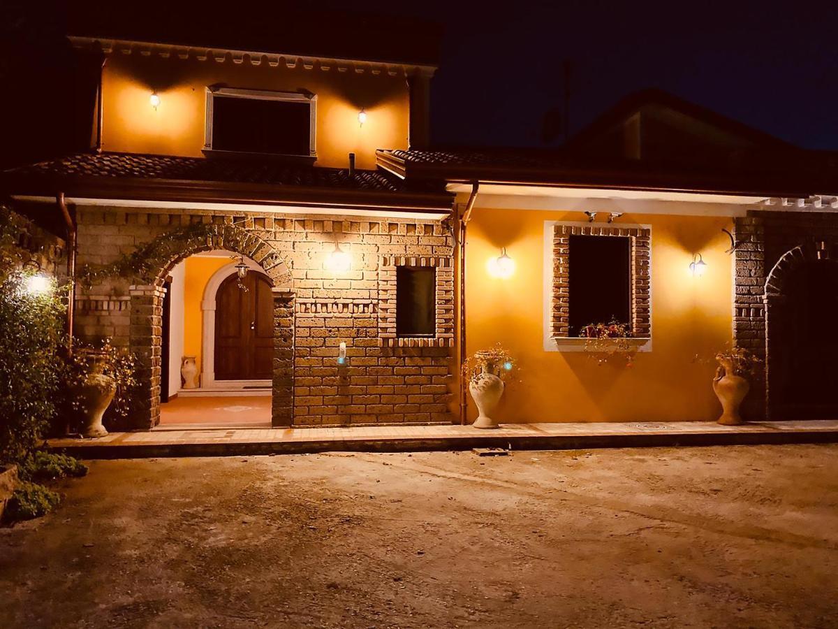 Villa "Casa Al Chiazzullo" Mirabella Eclano Kültér fotó